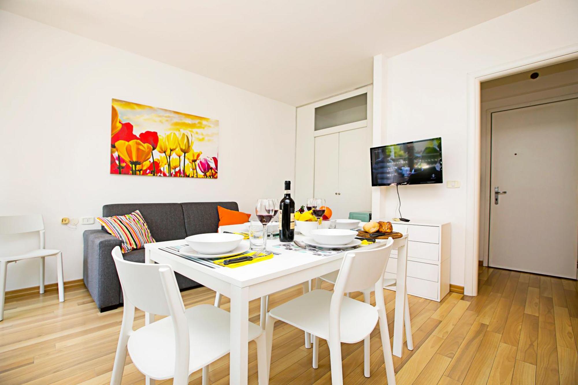 Riva Lago E Spiaggia Apartment 2 - Happy Rentals ภายนอก รูปภาพ